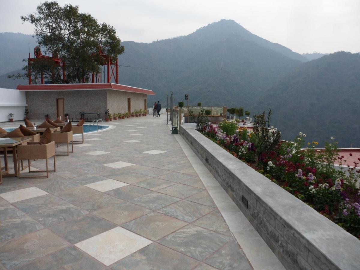 Timber Trail Base Resort - At The Foothills Of Adventure Parwanoo Ngoại thất bức ảnh