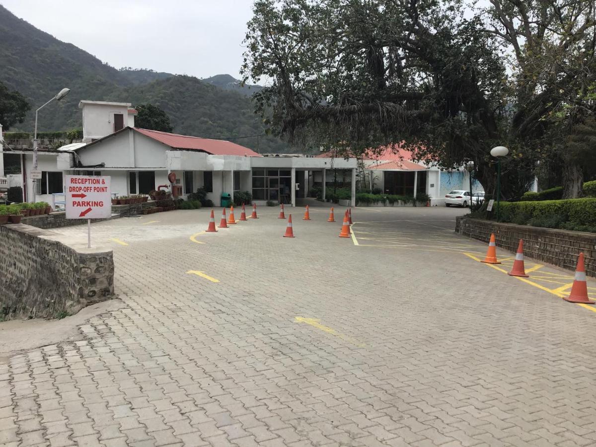 Timber Trail Base Resort - At The Foothills Of Adventure Parwanoo Ngoại thất bức ảnh