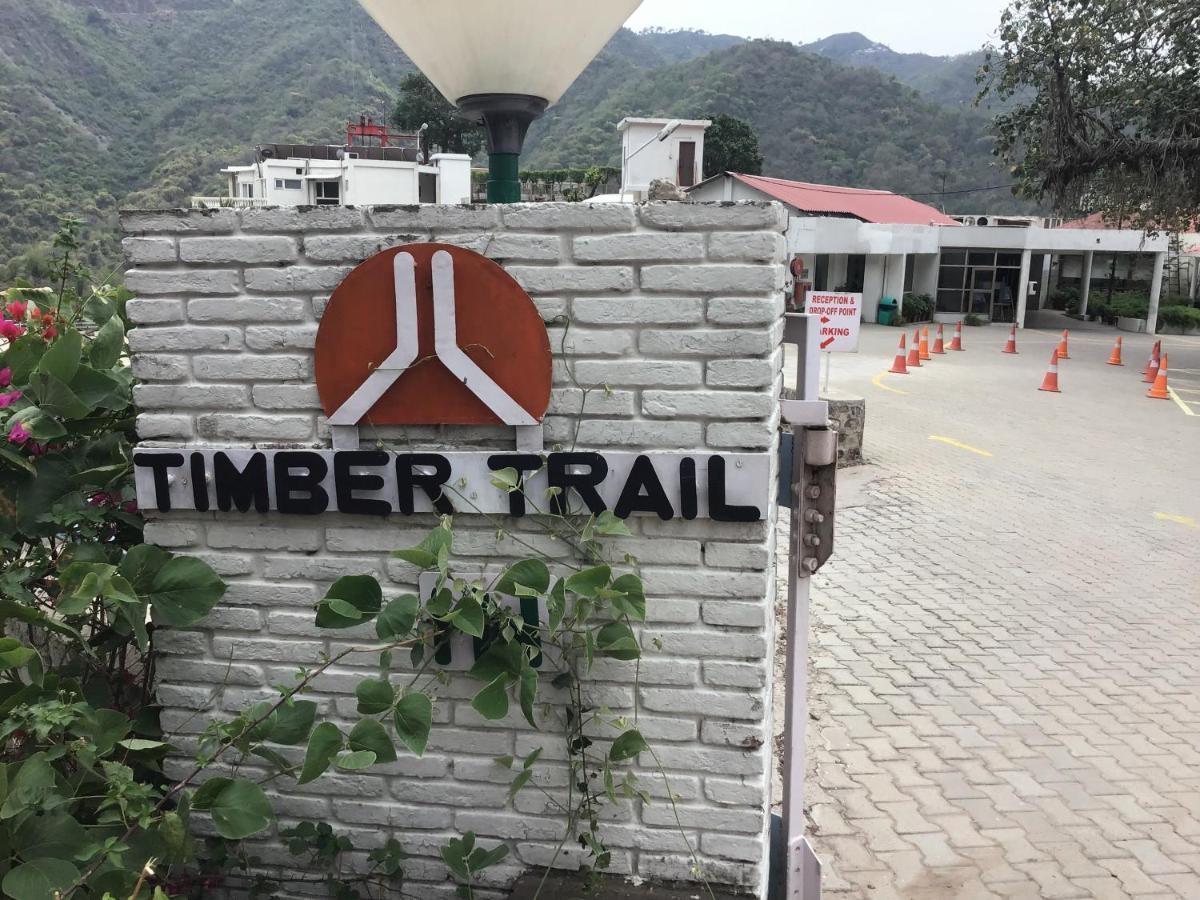 Timber Trail Base Resort - At The Foothills Of Adventure Parwanoo Ngoại thất bức ảnh